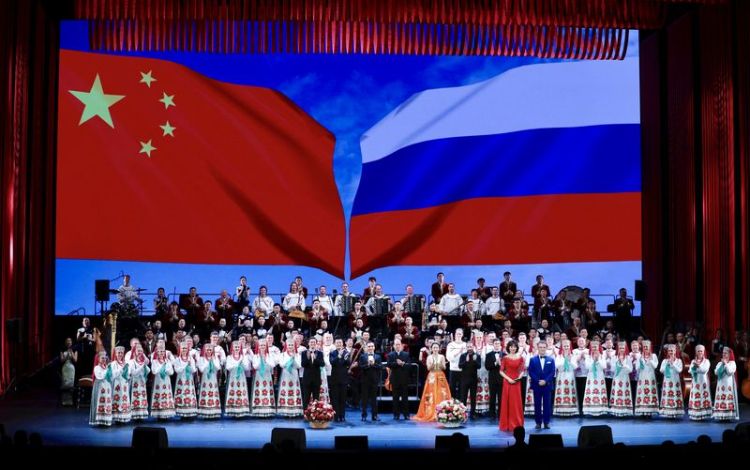 重要时刻,习主席和普京总统把中俄关系领进新时代