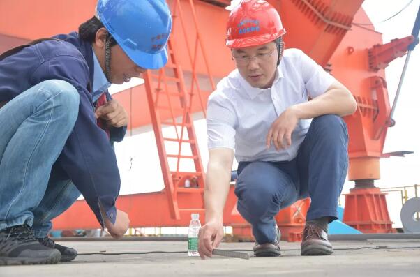 新时代·铁路榜样︱闫志刚：爱上桥梁，成就光荣与梦想