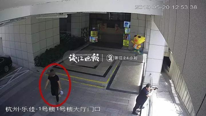 惊呆了!外卖员偷同行外卖是什么情况？这到底是怎么一回事