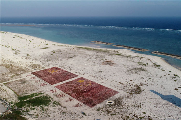 “你在我的航程上，我在你的视线里”