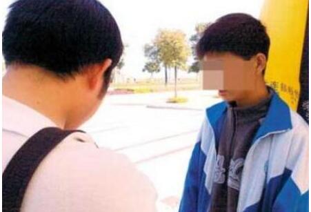 纳尼!学生向班主任索赔什么情况?这到底是怎么一回事?真相惊呆你我