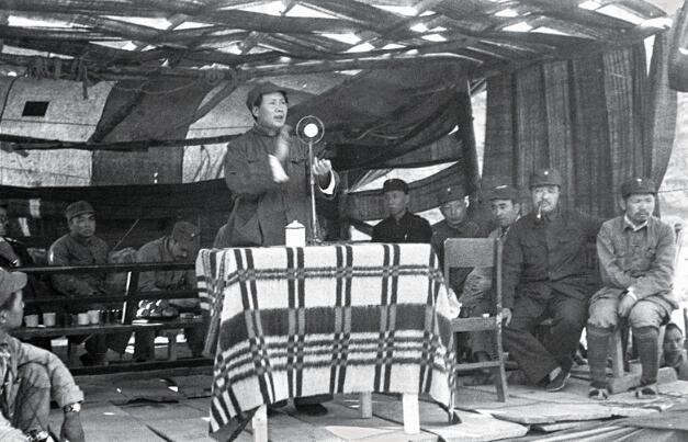 文化自信是更基本更深沉更持久的力量