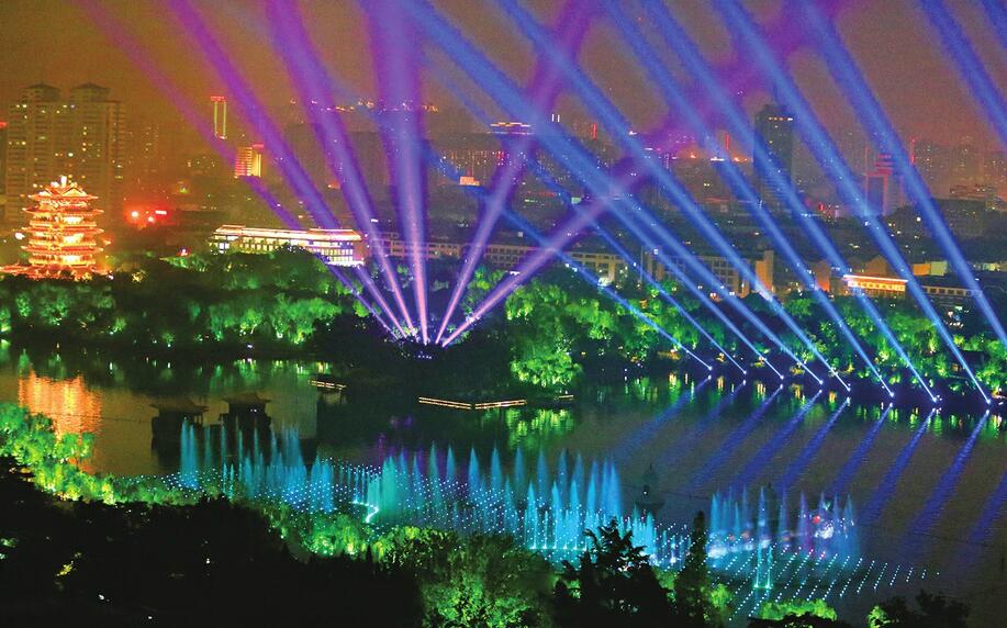 “27条”打造泉城之夜 济南将放宽夜间特定时段相关摆卖管制