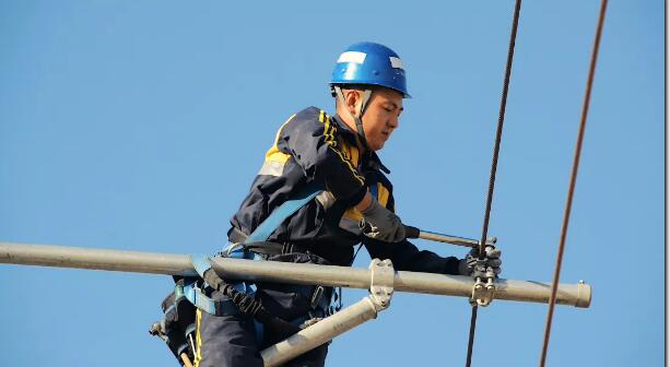 新时代·铁路榜样丨杜赫：青春格言这样写成