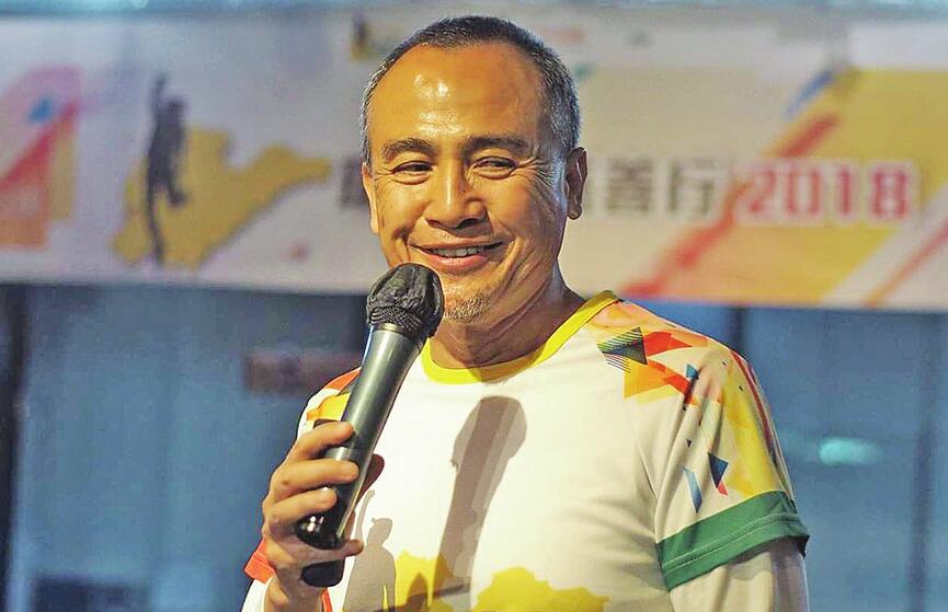 燃烧自我，只愿你生命中有希望之光——记香港社工刘宏章与济南的慈善情缘