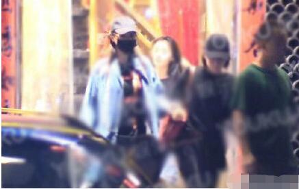 恭喜糖糖!唐嫣孕肚照曝光 小腹已隆起的相当明显