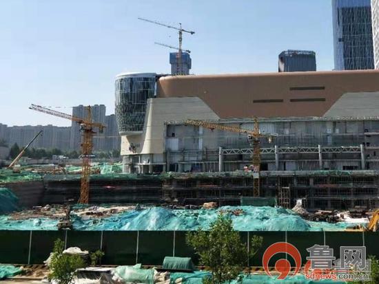 济南万象城北区工地（鲁网记者&nbsp;王琦崴&nbsp;摄）