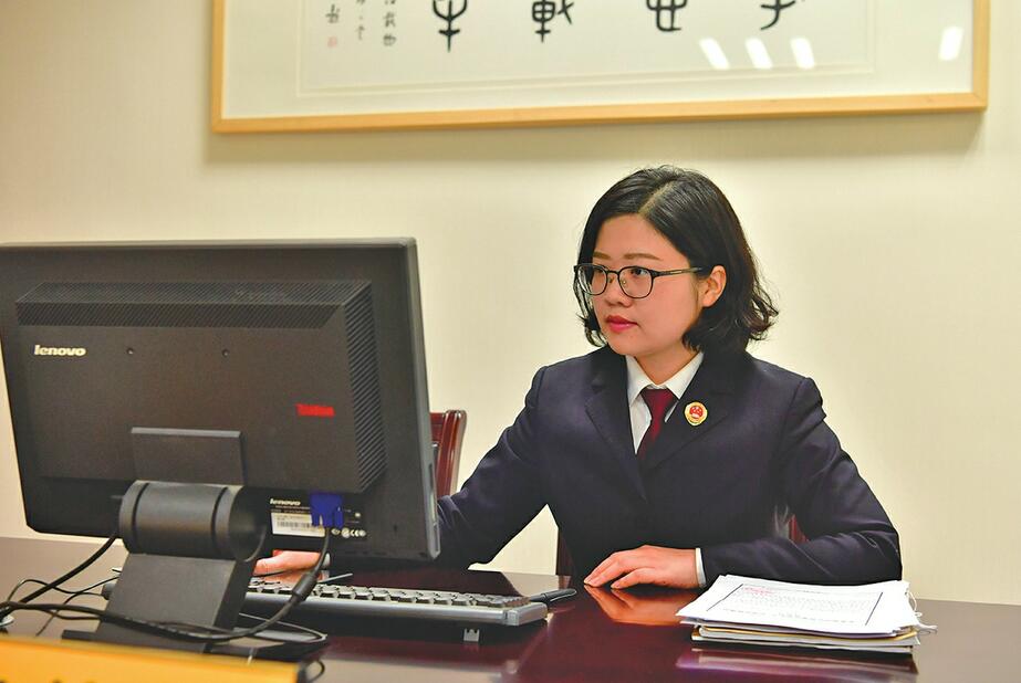 以实际行动践行初心使命 谱写“让人民满意”的新篇章——“人民满意的公务员”和“人民满意的公务员集体”先进事迹巡礼