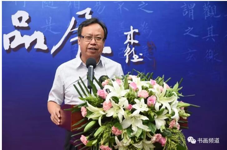 构建周易与书法的艺术生命线  　　——中央数字电视书画频道聚焦推介王筱喻周易与书法的理论创新和艺术实践