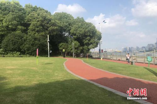 【看长江之变】打造世界级会客厅：看上海北外滩的“绿色蜕变”