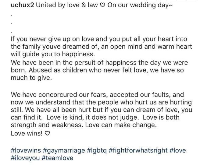 小两口高喊：Love wins！（爱情胜利！）