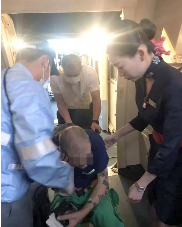 东航放油备降救人什么情况?遇到了什么棘手事？终于真相了,原来是这样！