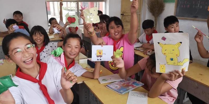 为乡村留守儿童送去关爱与陪伴——山东政法学院法学院开展暑期社会实践队支教活动