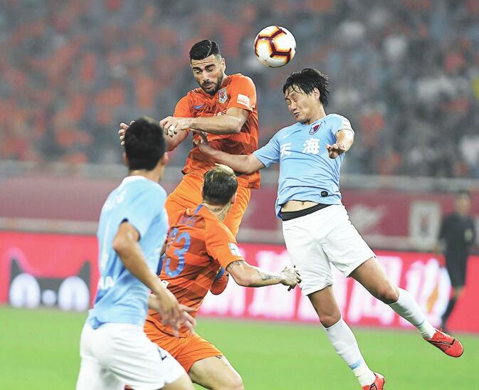 刘彬彬传射建功惊艳归来 鲁能用胜利迈出改变的第一步