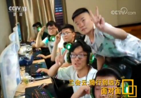 高考后带领学生1800公里骑行 这个“别人家的班主任”还有哪些不为人知的故事？