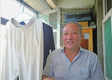 女子情绪激动跳入大明湖 多亏这俩拳友救了她