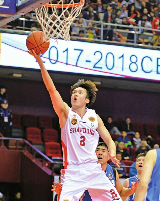 丁彦雨航因伤暂时离开国家队，巩晓彬回应：俱乐部一直欢迎小丁回归希望尽快有“实质性联系”