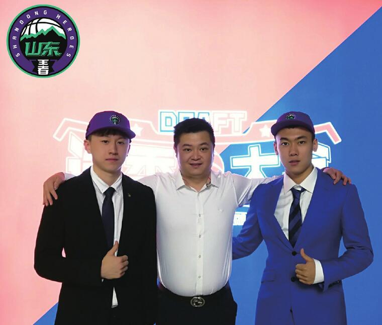 选秀大会摘下“自己人”夏季联赛暴露进攻能力差 山东男篮今日赴美寻“枪”