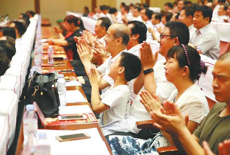 红色印记 初心可鉴——“感党恩、听党话、跟党走”文艺汇演侧记