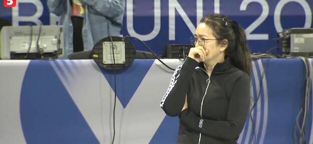 巩俐探班女排训练为了什么?是为体验角色吗?可见巩皇的上心程度了