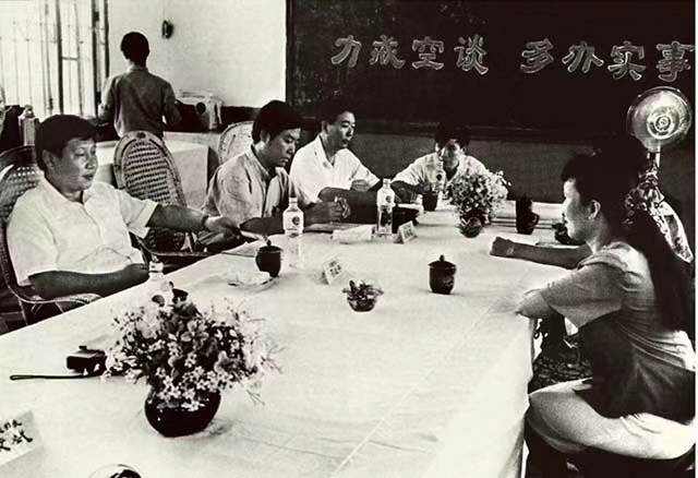 习近平叮嘱这件事:决不能有停一停歇一歇的想法