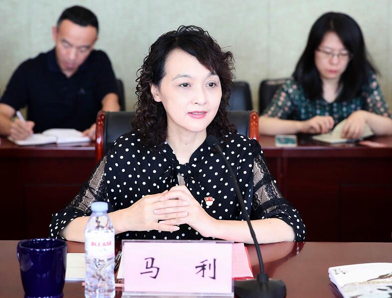 尊重人才,崇尚精品!济南报业重奖泰山文艺奖获得者方远