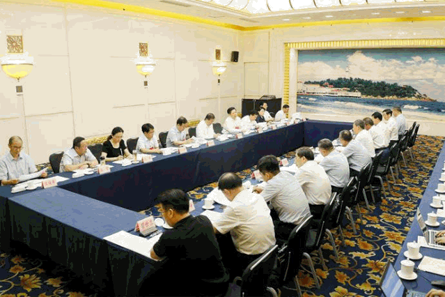 全省推进改革举措落实落地工作会议举行,刘家义龚正讲话