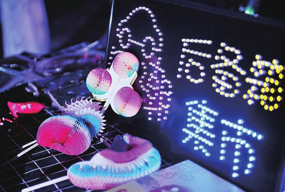 文化旅游活动丰富 创意产品层出不穷 “泉城之夜”越来越有玩头