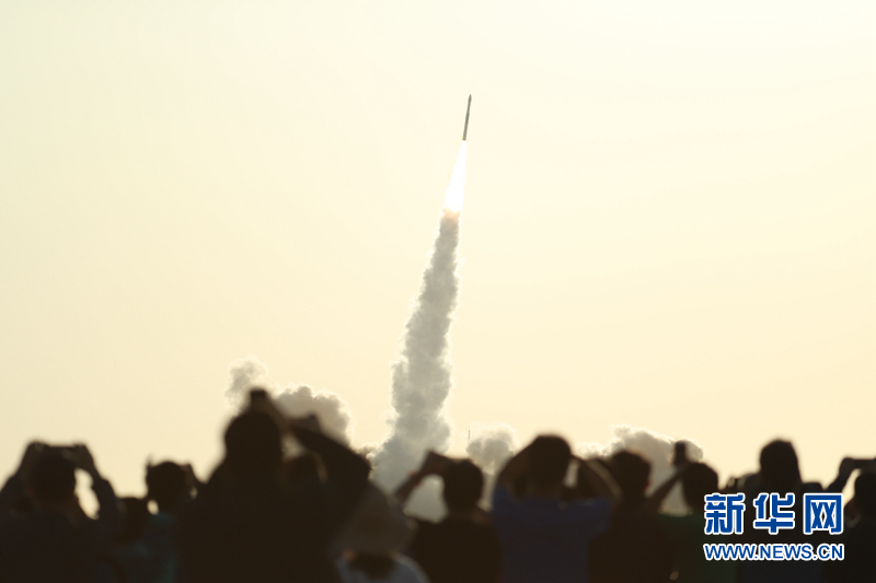 快舟一号甲运载火箭“一箭双星”发射成功