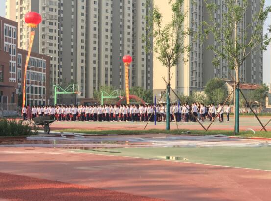 百名青年记者走基层丨盛装打扮只为迎接朝气蓬勃的你