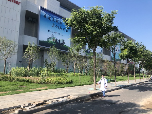 百名青年记者走基层丨细节服务叫响“会展槐荫”品牌