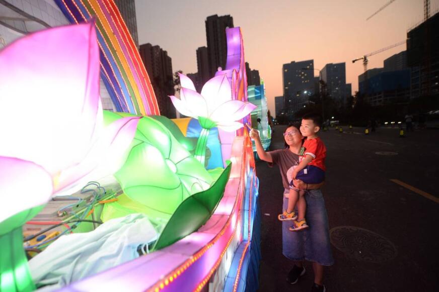 花车巡游线路来了！第七届济南国际泉水节花车巡游6日起亮相