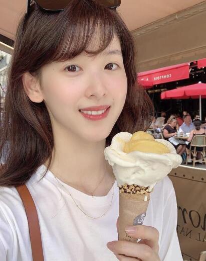 本尊回应了!章泽天辟谣成绩差 否认自己挂科、肄业、四级低于400分