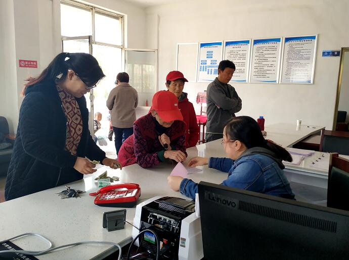 孔村镇卧龙山社区：打造党建引领城市社区治理的红色名片