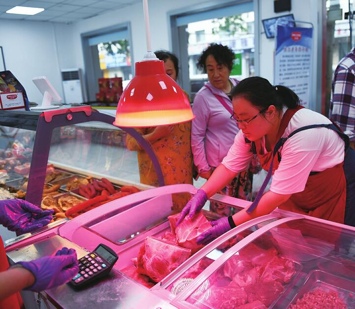 济南：储备肉开售！一斤便宜七八块 全市分两批投放每人限购6斤