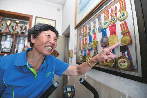 30多年跑出了119个冠军 80岁 “冠军奶奶”想申请吉尼斯世界纪录