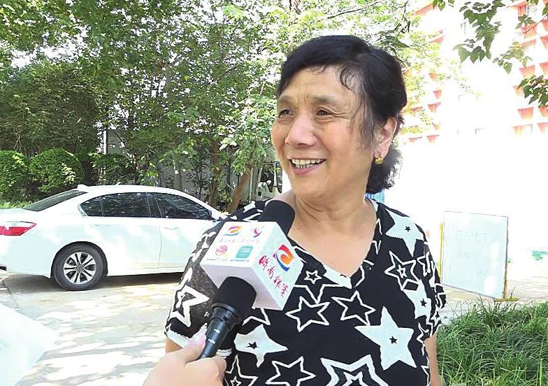 管好“汪汪队”，市民有话说 近七成受访人表示会加入社区“文明养犬自治委员会”