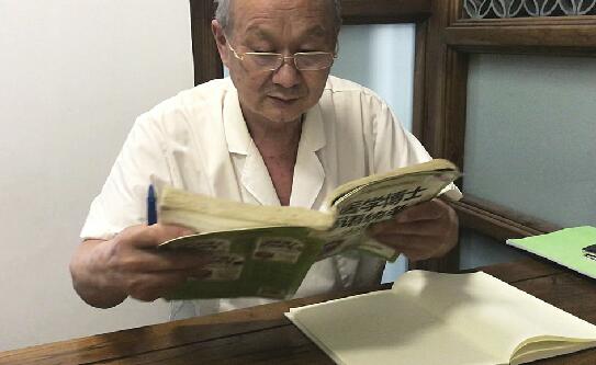 [温暖泉城]读完本硕，退休老人还想考博