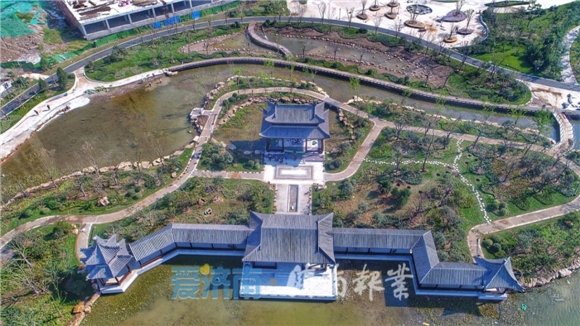 济南小清河南岸云锦湖华丽