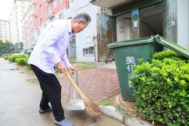 [温暖泉城]回明存：五岭社区的“热心肠”