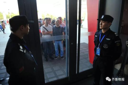 这个70岁的全国美展,终于在济南开幕了!最新现场图超好看啊!