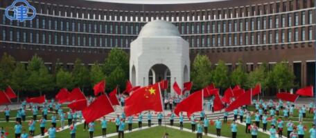 没有共产党就没有新中国！亿万群众唱响心中的赞歌