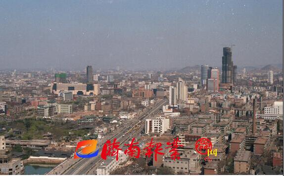 家国同梦70年｜让历史在镜头中绽放 走进“荆强视线” 带您温故且知新