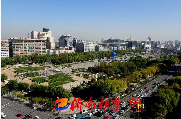家国同梦70年｜让历史在镜头中绽放 走进“荆强视线” 带您温故且知新