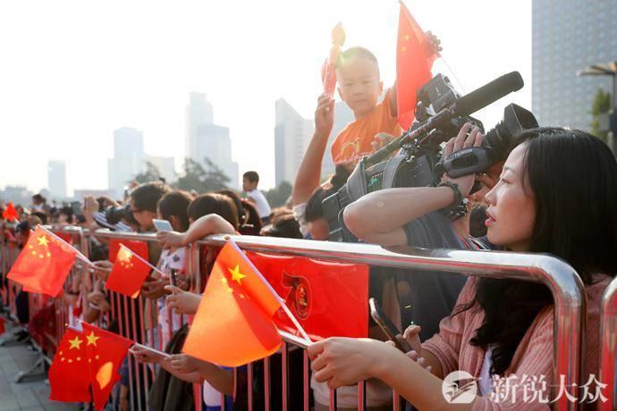 庆祝中华人民共和国成立70周年 山东省升国旗仪式隆重举行