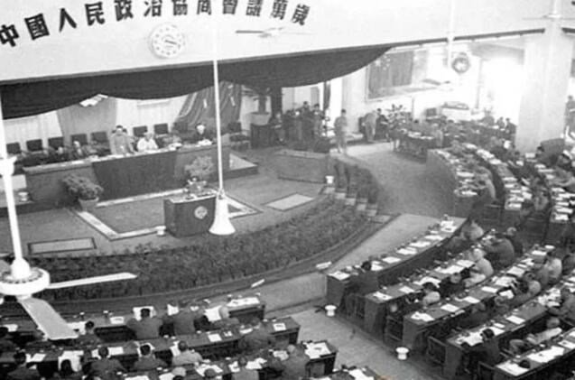 【科普】70年前，我们的国歌、国旗、国徽、纪年、国号是怎么产生的？与统一战线相关！