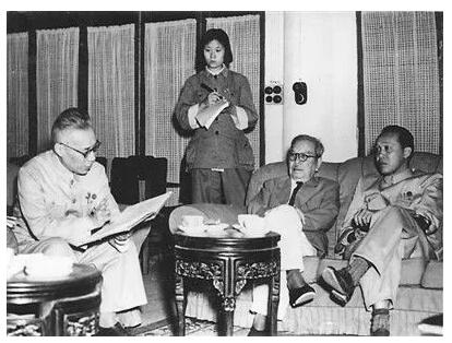 【科普】70年前，我们的国歌、国旗、国徽、纪年、国号是怎么产生的？与统一战线相关！