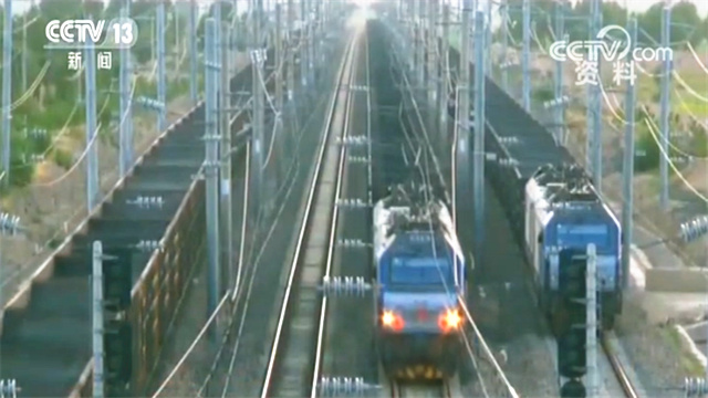 国家发改委：今明两年规划建设127个铁路专线