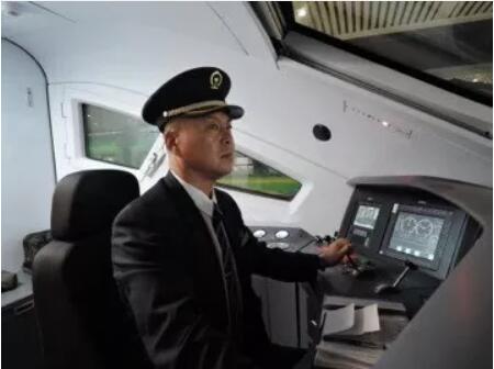 服务“顶级流量”，国庆假期我在岗！