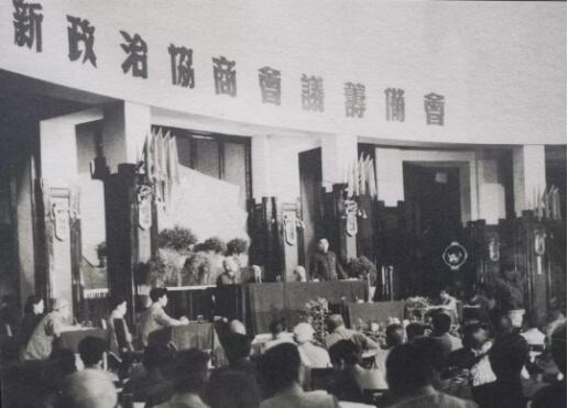 一九四九，开国的“前夜”发生了什么